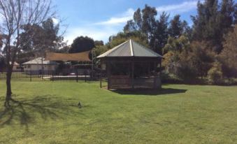 Winbi River Resort Holiday Rentals