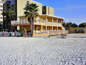 Misty Isles Redington Beachfront Suites 5 and 6