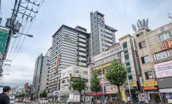 2. 호텔 헤드원 (..
