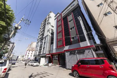 Geumjeong Areum Hotels near Chaempion