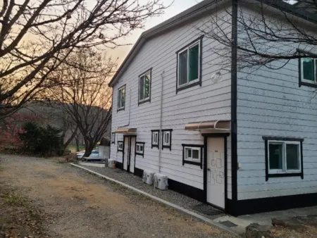 Namyangju Jinwoone Pension Отели в г. Намъянджу