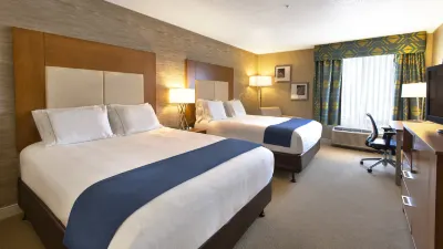Holiday Inn & Suites Spring - the Woodlands Area Hotels near Kroger