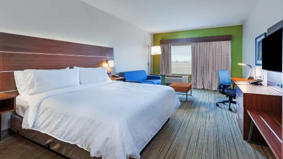 Holiday Inn Express & Suites Tulsa Northeast - Owasso