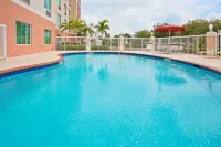 Holiday Inn Express & Suites Pembroke Pines-Sheridan ST Hoteles en Pembroke Pines