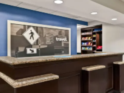 Hampton Inn & Suites Atlanta Airport West/Camp Creek Parkway Hotels in East Point