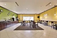 Sleep Inn & Suites University