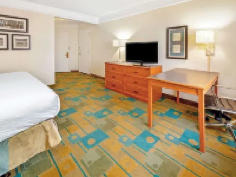 La Quinta Inn & Suites by Wyndham Salt Lake City Airport Hotels in der Nähe von Flughafen Salt Lake City