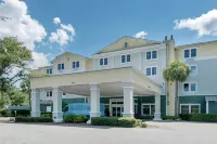 Hampton Inn & Suites Jekyll Island Hotels near St. Marys Railroad Express