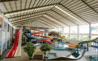 Neo Cempaka Hill Hotel Hotels in Patrang
