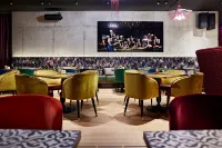 Me and All Hotel Dusseldorf Oberkassel, by Hyatt - 朝食