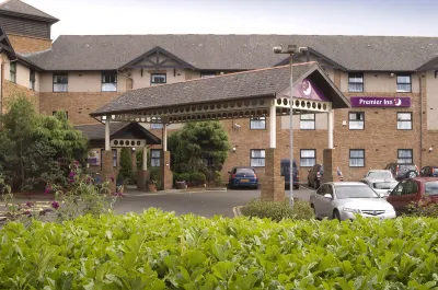 Premier Inn Glasgow Airport Hotel in zona Primark