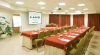 Land Express Neuquén Hotel a 