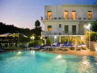 Hotel Carmencita - Pools