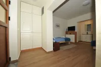 Apartments Olive