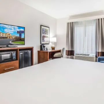 Comfort Inn & Suites