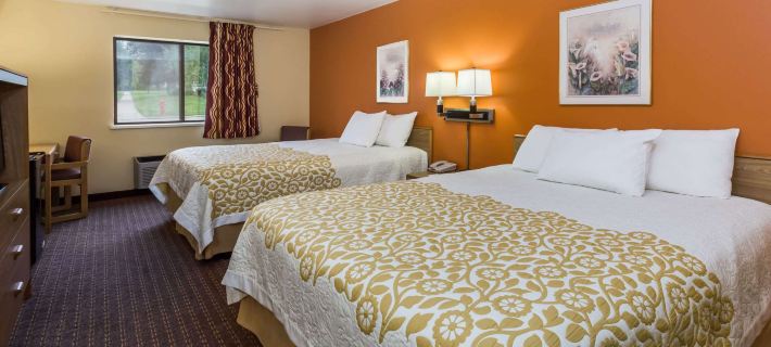 Days Inn by Wyndham Stoughton WI. Hotels in Dane County