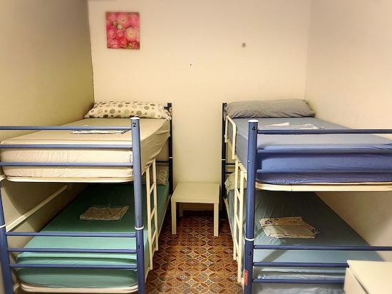 Cathedral Malaga Hostal - Hostel
