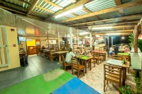 Hotel Posada Los Delfines - Bữa sáng