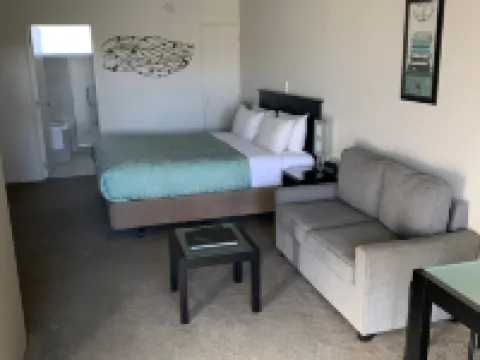 サレルノ モーテル アパートメンツ のホテル