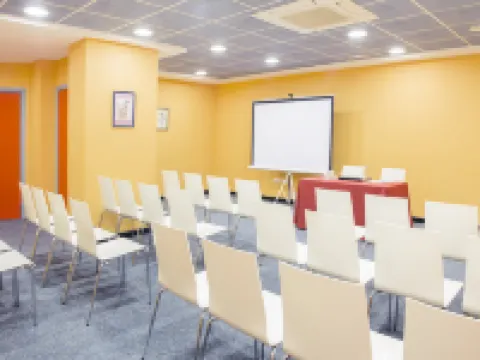 格蘭維亞酒店 薩拉戈薩省酒店