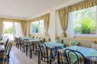 Daniel Hotel - 2-Star