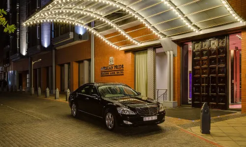 African Pride Melrose Arch, Autograph Collection®