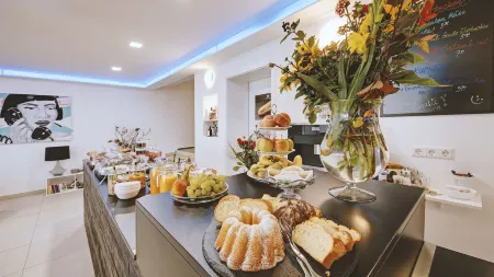 Boutique-Hotel Kronenstuben Отели в г. Людвигсбург