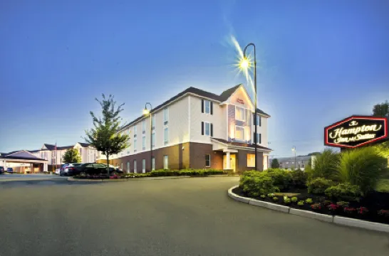 Hampton Inn & Suites Cape Cod-West Yarmouth