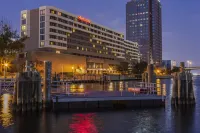 Sheraton Norfolk Waterside Hotel Hotel in zona Longest Pier