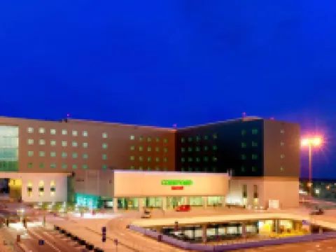 Courtyard Warsaw Airport Hotels near Warsaw Chopin Airport