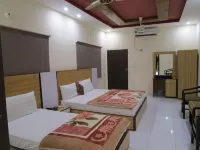 Pearl Cottage Hotel di 