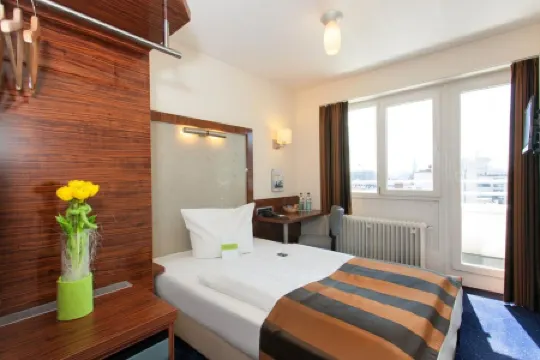 Hotel Scala Frankfurt City Centre Отели рядом с достопримечательностью «Цайль»