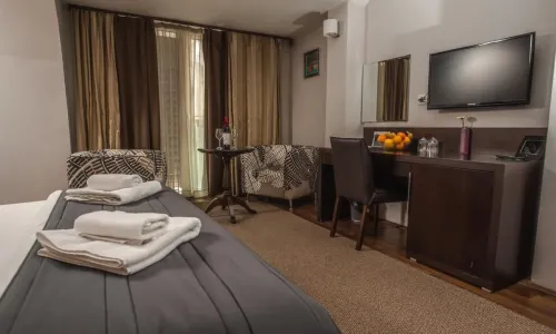 多爾西國際飯店