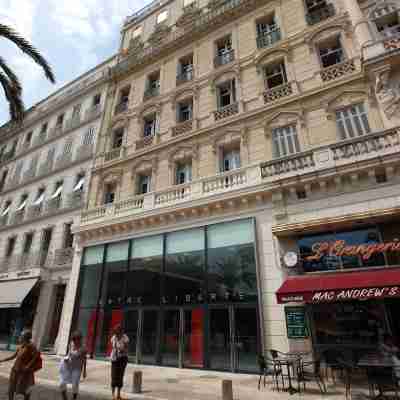 Holiday Inn Toulon - City Centre Hotel Exterior