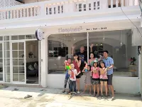 Zleepinezz Hostel Hotel di Ban Pom