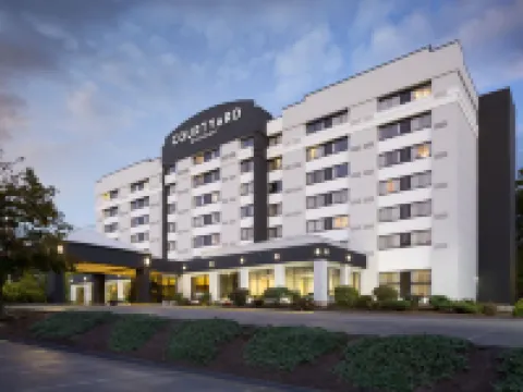 Courtyard Shelton Hotels in Shelton