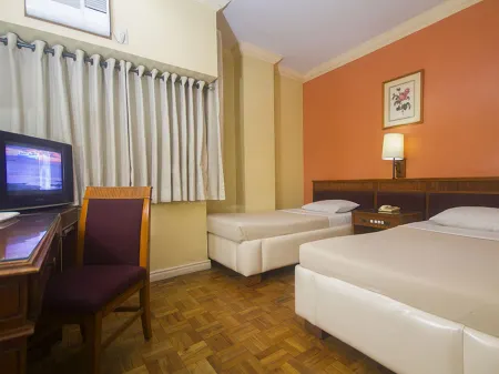 Grand City Hotel Inc. Отели в г. Восточный Мисамис