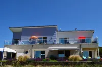FENÊTRES SUR MER : 3 Chambres d'Hôtes VUE MER et SPA près de Dieppe Hôtels à proximité de : Phare d'Ailly