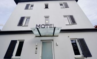 Motel by Maier Gotzis- Kontaktloser Check-IN
