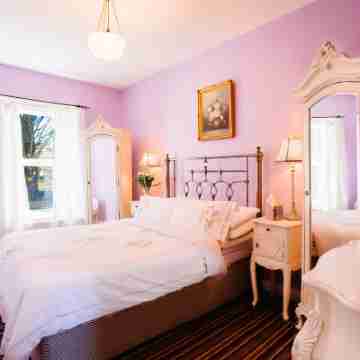 Brookhall Cottages Rooms