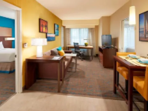 เรสซิเดนซ์อินน์ บายแมริออท ทอร์รันซ์ เรดอนโดบีช โรงแรมในทอร์รันซ์