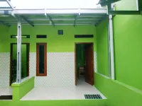 Abyasri Homestay (Khusus Wanita) Hotel di Adiwerna