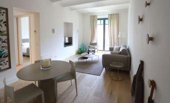 Apartaments Plaça Del VI