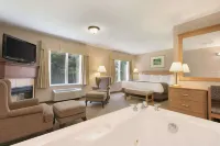 Days Inn & Suites by Wyndham Thunder Bay Hotels in Thunder Bay