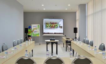 Pop! Hotel BSD City Tangerang