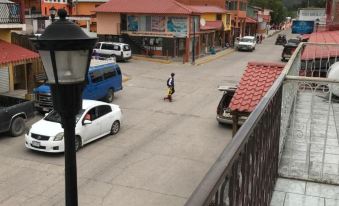 Hotel Los Pinos - Housity