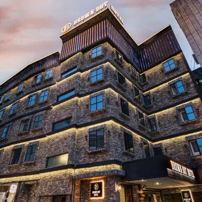 Daegu Dongseong-ro Brown Dot Dongseong-ro Branch Hotel berhampiran Stesen Daegu