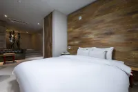 Gunsan Hotel Saint Hotels in Gunsan