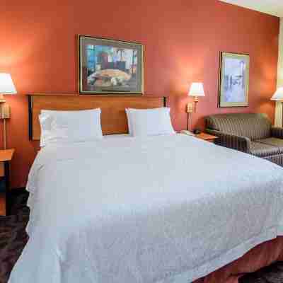 Hampton Inn Houston/Pearland Rooms