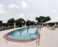 Comfort Inn & Suites - Pools